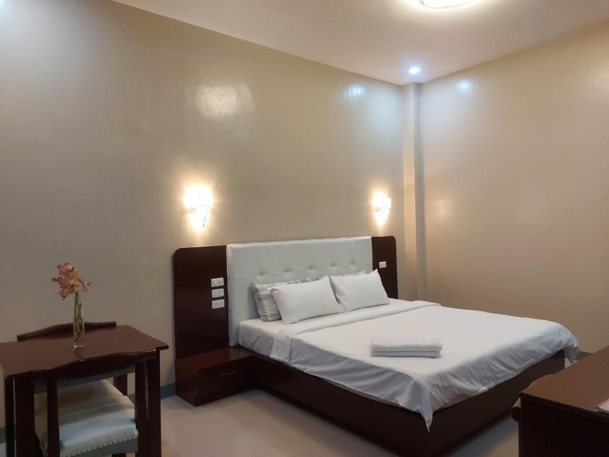 B&S Orchids Suites Hotel Dipolog Exterior foto
